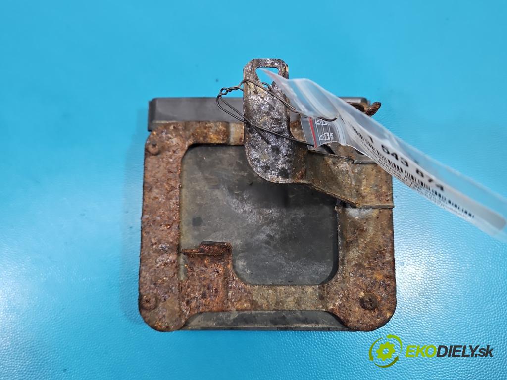 Toyota Avensis II T25 2003-2008 2.0 D4D 116 HP manual 85 kW 1995 cm3 5- riadiaca jednotka ostatné 89871-20050