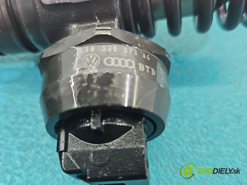 Vw Golf V 2003-2009 1.9 tdi 105 hp manual 77 kW 1896 cm3 5- vstřikovací čerpadlo 0414720215 (Vstřikovač paliva)