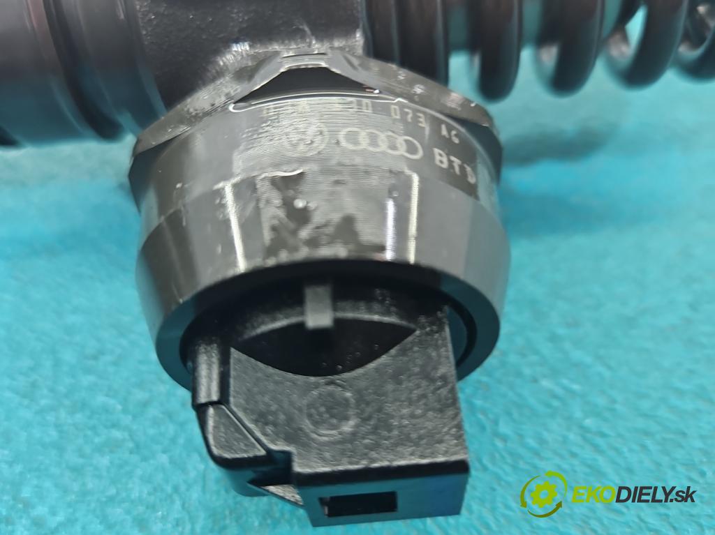 Vw Golf V 2003-2009 1.9 tdi 105 hp manual 77 kW 1896 cm3 5- vstřikovací čerpadlo 0414720215 (Vstřikovač paliva)