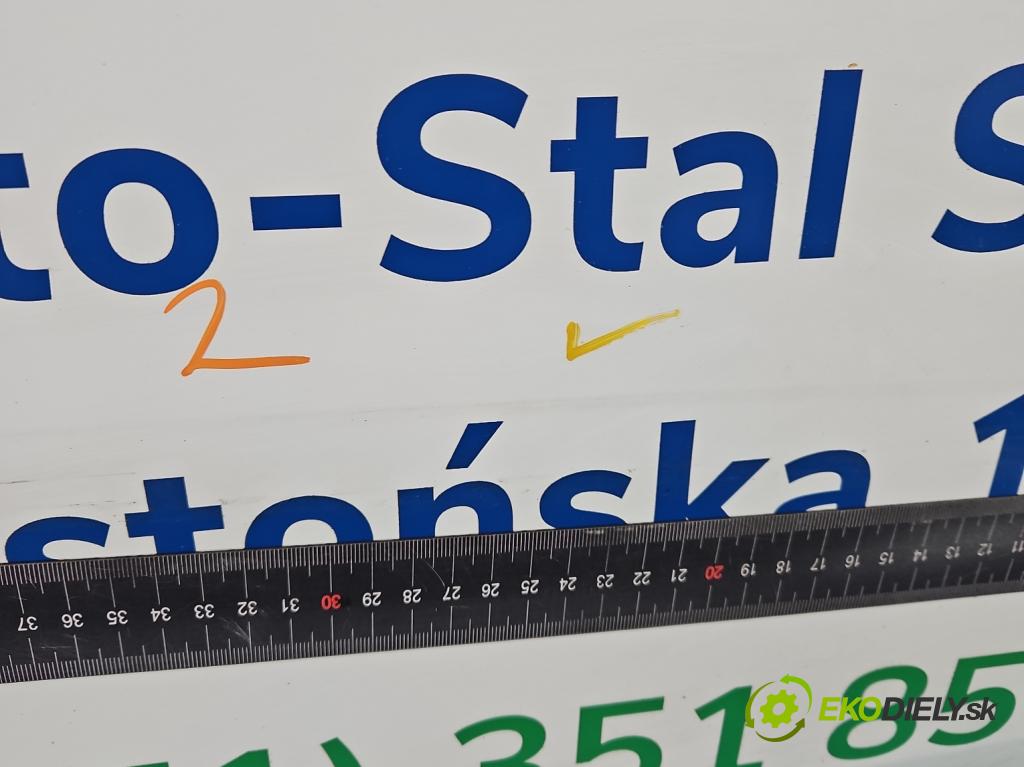 Toyota Proace City 1.5 D4D 131 HP automatic 96 kW 1499 cm3 5- dvere predné ľavé  (Kľučka dverí ostatné)