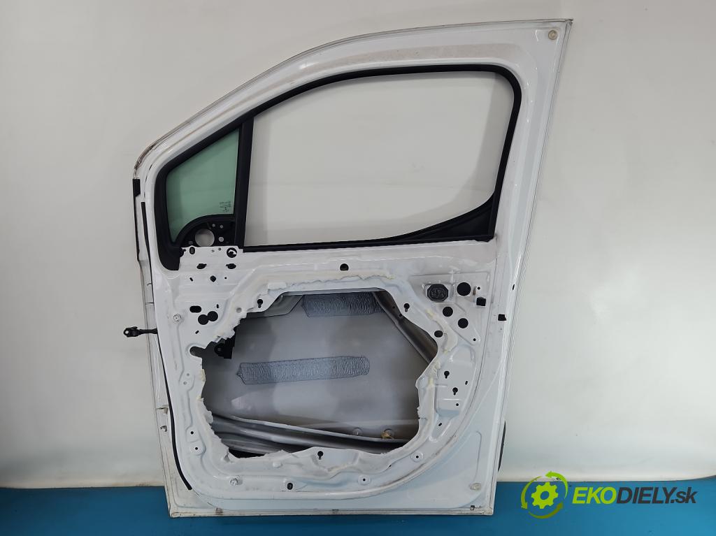 Toyota Proace City 1.5 D4D 131 hp automatic 96 kW 1499 cm3 5- dveře přední pravé  (Klika dveří ostatní)