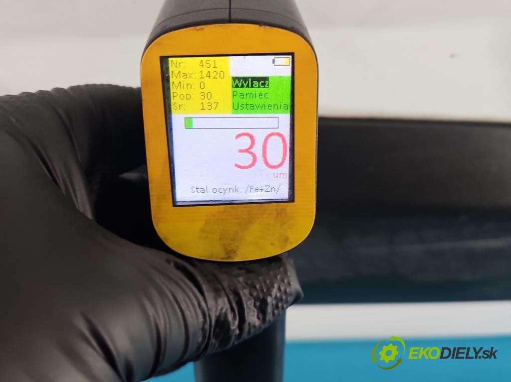 Toyota Proace City 1.5 D4D 131 hp automatic 96 kW 1499 cm3 5- dveře přední pravé  (Klika dveří ostatní)