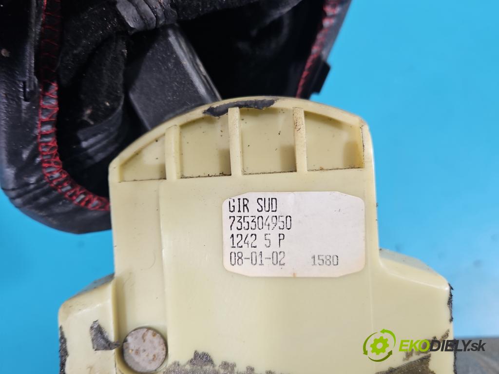 Fiat Stilo 1.2 16V 80 HP manual 59 kW 1242 cm3 5- Páka: Změny: stupeň,rýchlosť  (Rýchlostná páka (kulisa))