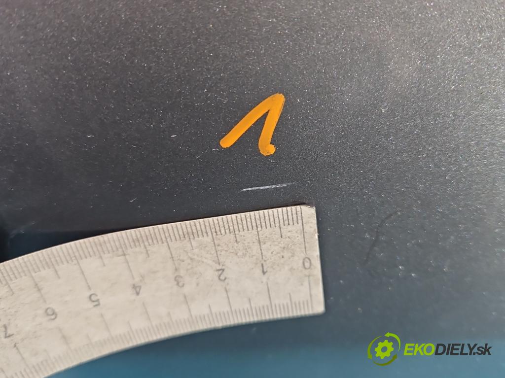 Suzuki Vitara II 2015- 1.6 16V 120 hp manual 88 kW 1586 cm3 5- dveře přední pravé  (Klika dveří ostatní)