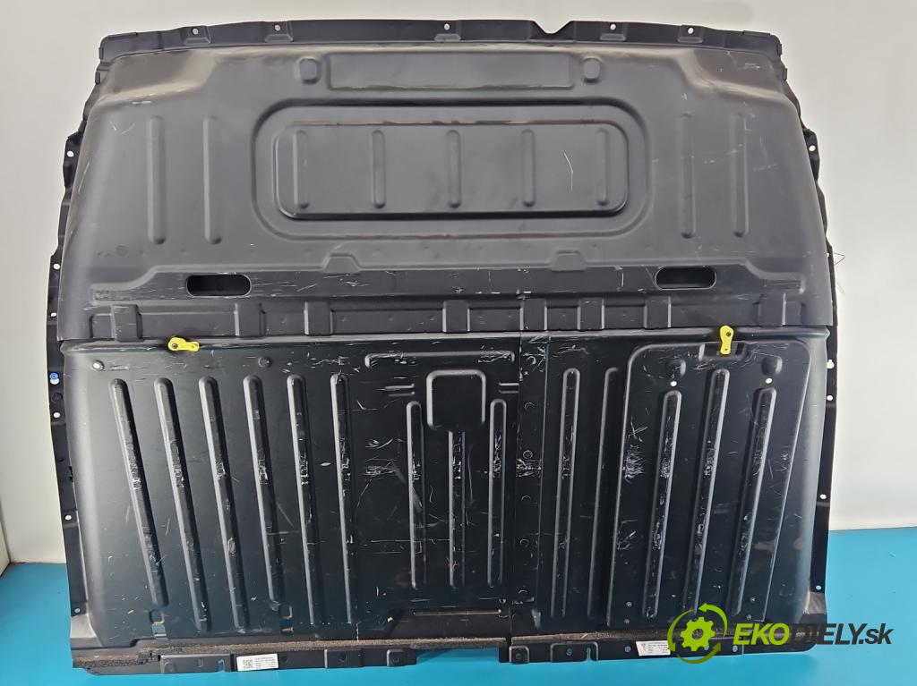 Toyota Proace City 1.5 D4D 131 hp automatic 96 kW 1499 cm3 5- Stěna: přepážka 9822949280 (Interiér ostatní)