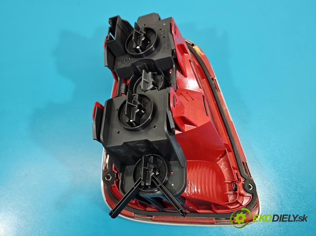 Mini One II 2006-2013 1.4 16V 95 HP manual 70 kW 1397 cm3 3- svetlo / reflektor zadné pravé 2757010 (Kľučka dverí ostatné)