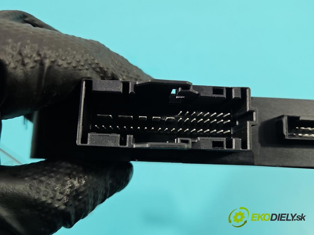 Mini One II 2006-2013 1.4 16V 95 HP manual 70 kW 1397 cm3 3- riadiaca jednotka ostatné 9147221-01