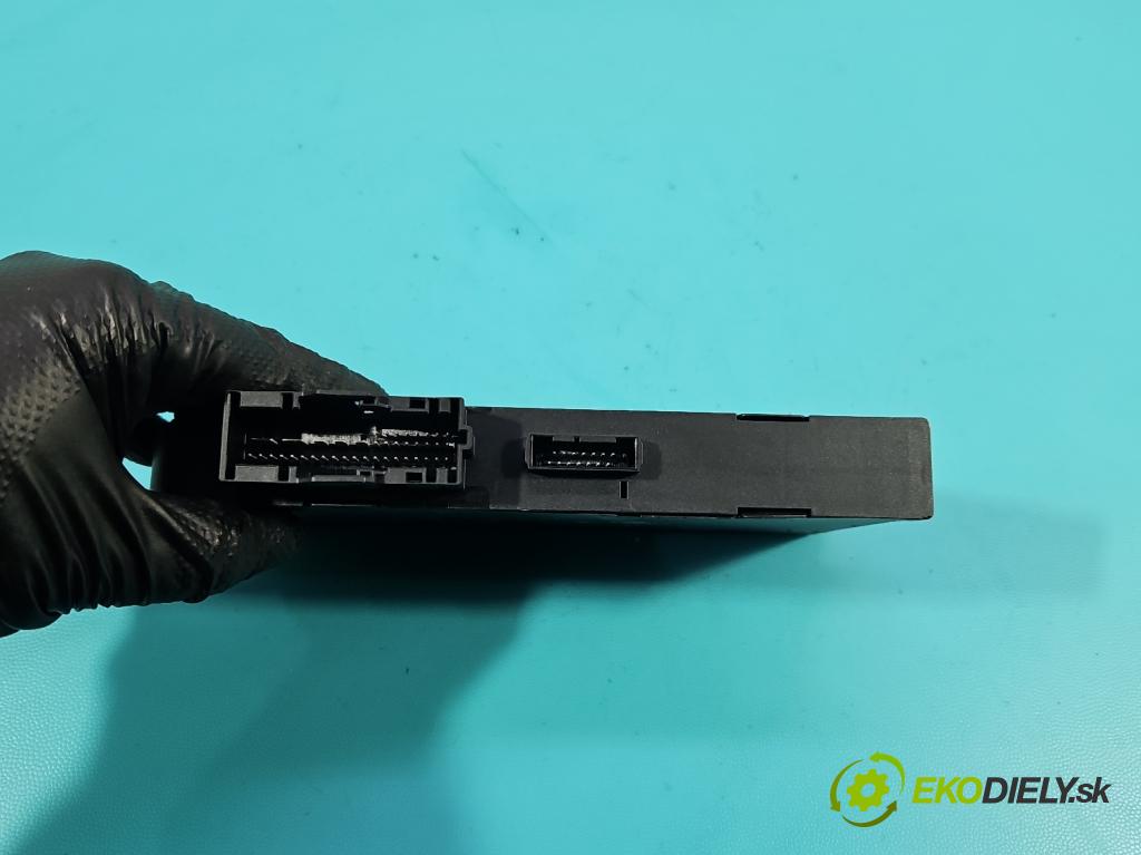 Mini One II 2006-2013 1.4 16V 95 HP manual 70 kW 1397 cm3 3- riadiaca jednotka ostatné 9147221-01