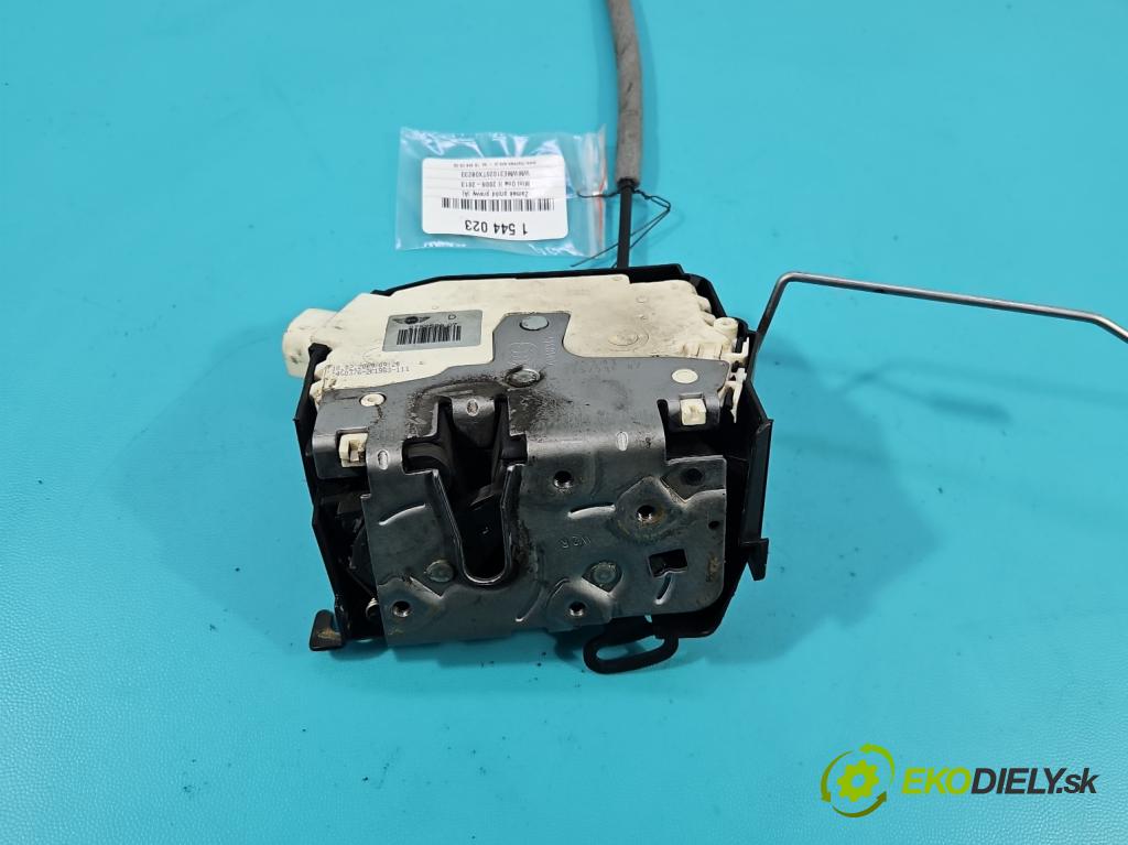 Mini One II 2006-2013 1.4 16V 95 HP manual 70 kW 1397 cm3 3- zámok predné pravý 2752596-07