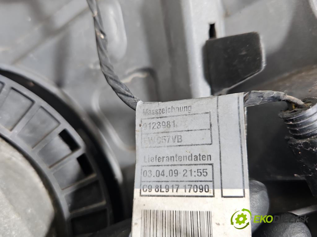 Mini One II 2006-2013 1.4 16V 95 HP manual 70 kW 1397 cm3 3- nárazník predné 7147840 (Kľučka dverí ostatné)