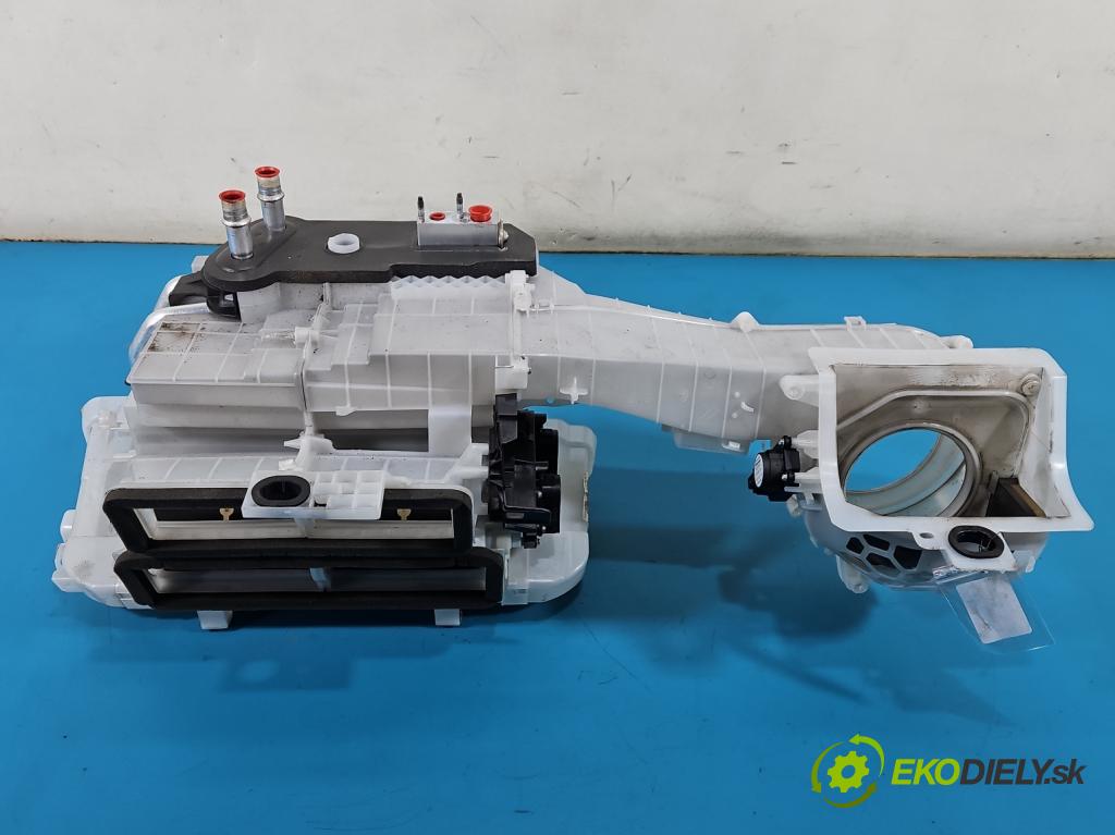 Toyota Proace City 1.5 D4D 131 hp automatic 96 kW 1499 cm3 5- radiátor 9836407680 (Radiátor topení)