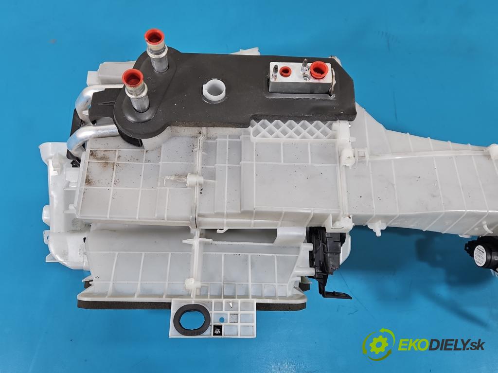 Toyota Proace City 1.5 D4D 131 hp automatic 96 kW 1499 cm3 5- radiátor 9836407680 (Radiátor topení)