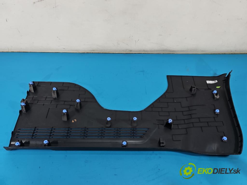 Toyota Proace City 1.5 D4D 131 hp automatic 96 kW 1499 cm3 5- Tapacír: kufra: levé 060936J01