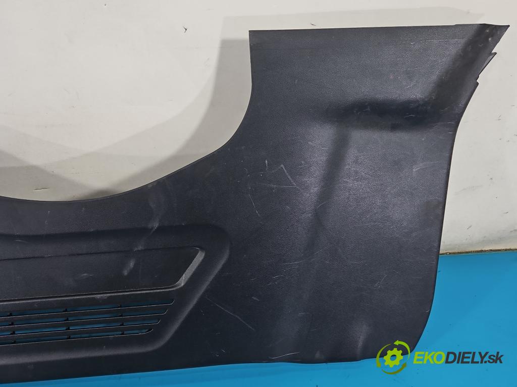 Toyota Proace City 1.5 D4D 131 hp automatic 96 kW 1499 cm3 5- Tapacír: kufra: pravé 9817651477