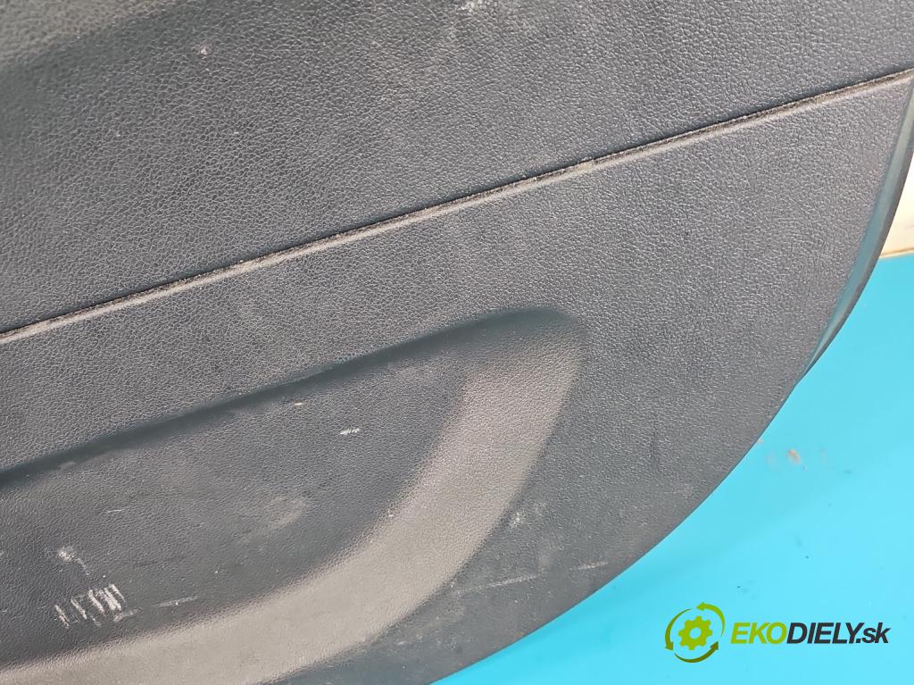 Toyota Proace City 1.5 D4D 131 hp automatic 96 kW 1499 cm3 5- Tapacír: dveře zadní pravé 9818041677