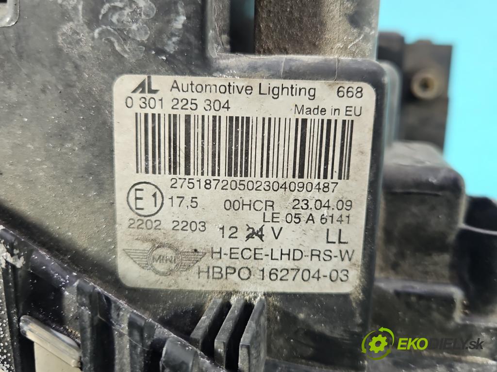 Mini One II 2006-2013 1.4 16V 95 HP manual 70 kW 1397 cm3 3- Reflektor: pravý 0301225304 (Svetlo predné pravé)
