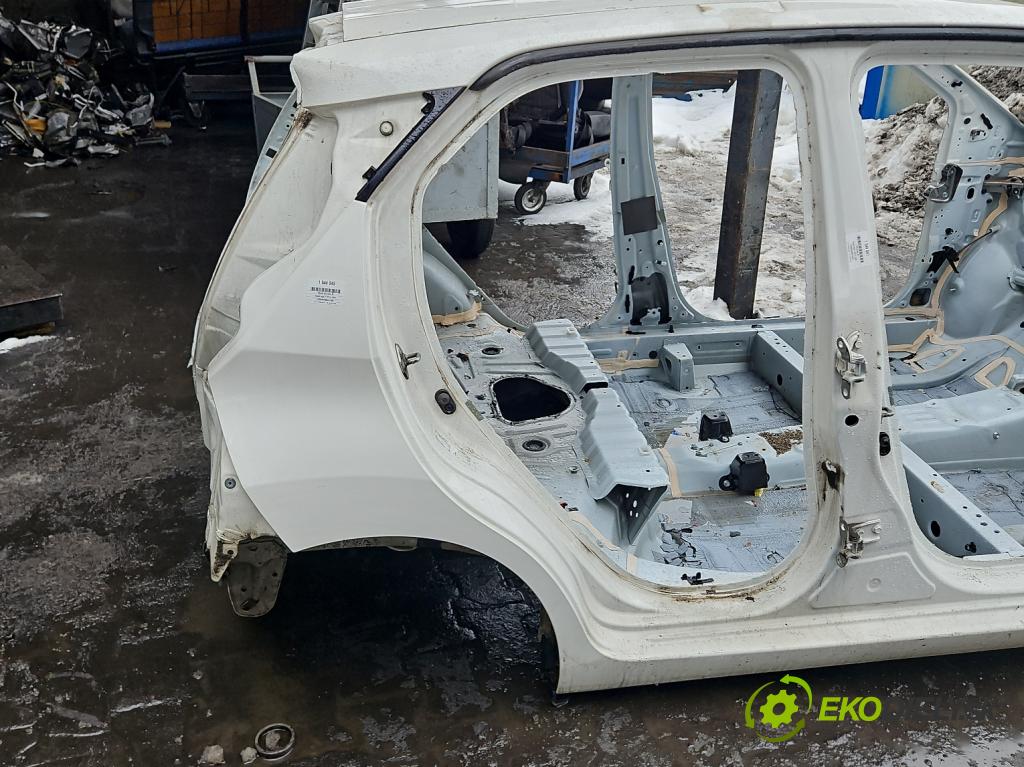 Toyota Aygo II 2014-2022 1.0 vvti 72 HP manual 53 kW 998 cm3 5- blatník zadné pravý 