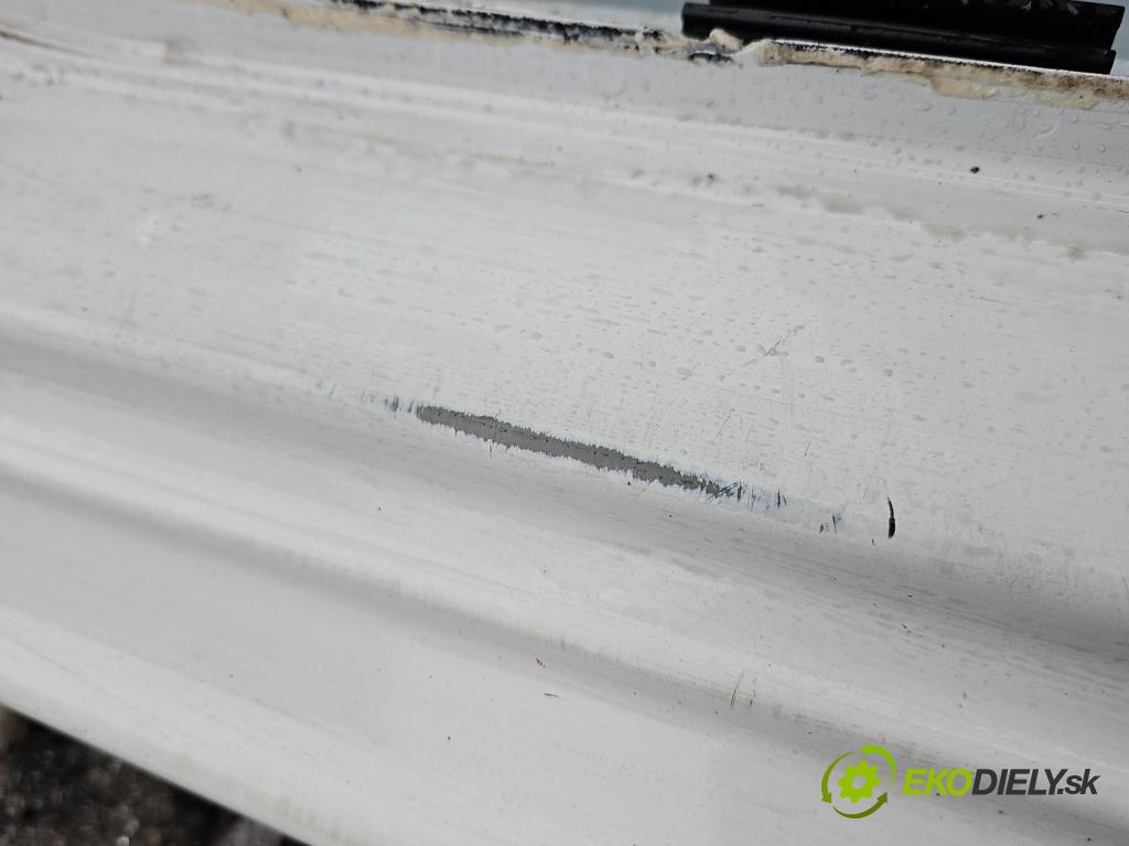 Toyota Aygo II 2014-2022 1.0 vvti 72 hp manual 53 kW 998 cm3 5- práh levý  (Karoserie ostatní)