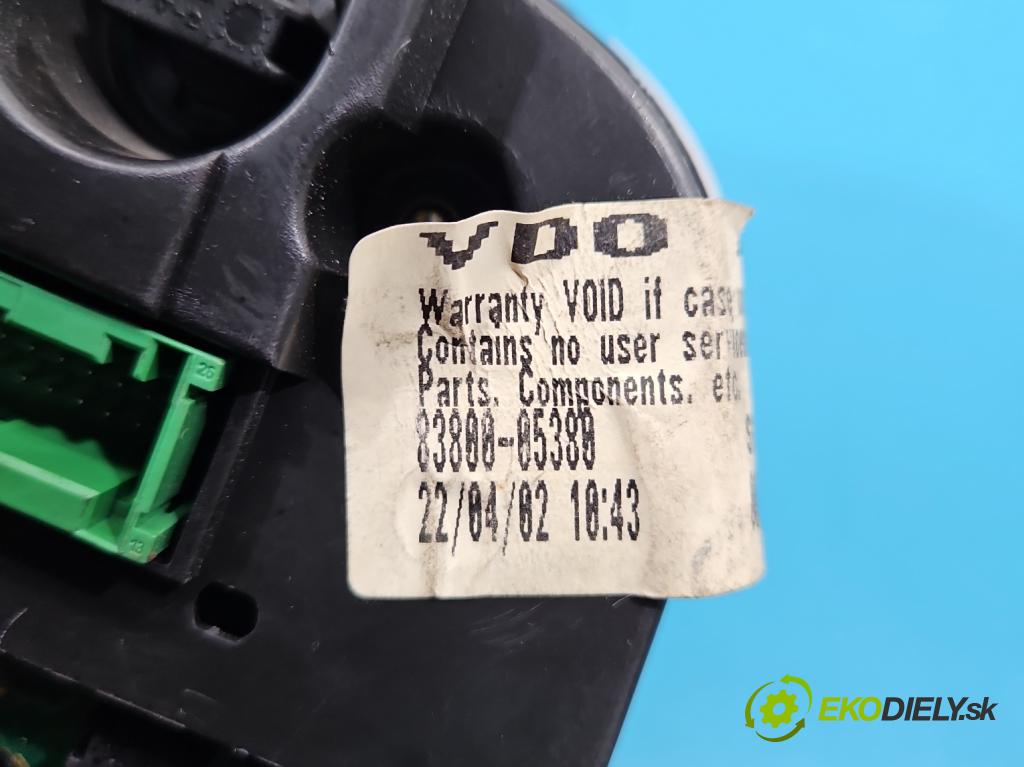 Toyota Avensis I T22 1997-2003 1.6 vvti 110 HP manual 81 kW 1598 cm3 4- prístrojovka/ budíky 83800-05380 (Prístrojová doska)