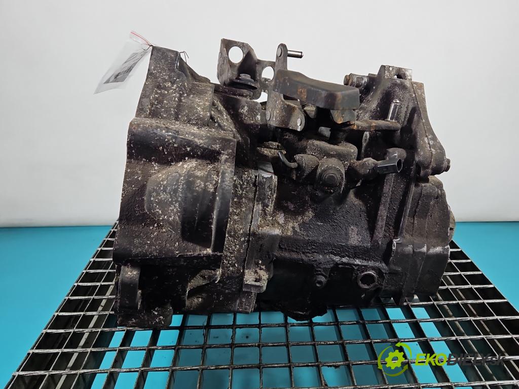 Vw Touran I 2003-2015 1.9 tdi 105 hp manual 77 kW 1896 cm3 5- převodovka stupňová manual GQN