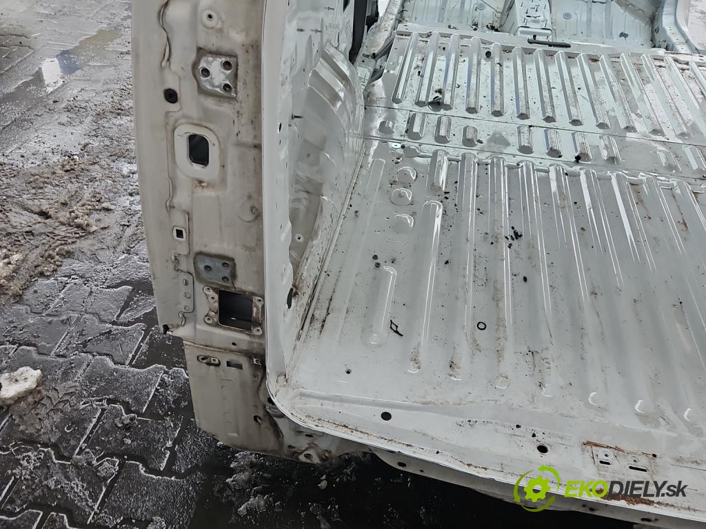 Toyota Proace City 1.5 D4D 131 hp automatic 96 kW 1499 cm3 5- blatnik zadní levý