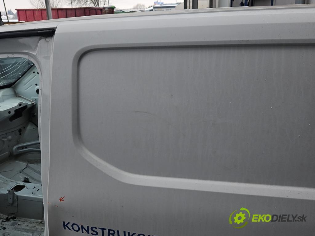 Toyota Proace City 1.5 D4D 131 hp automatic 96 kW 1499 cm3 5- blatnik zadní levý