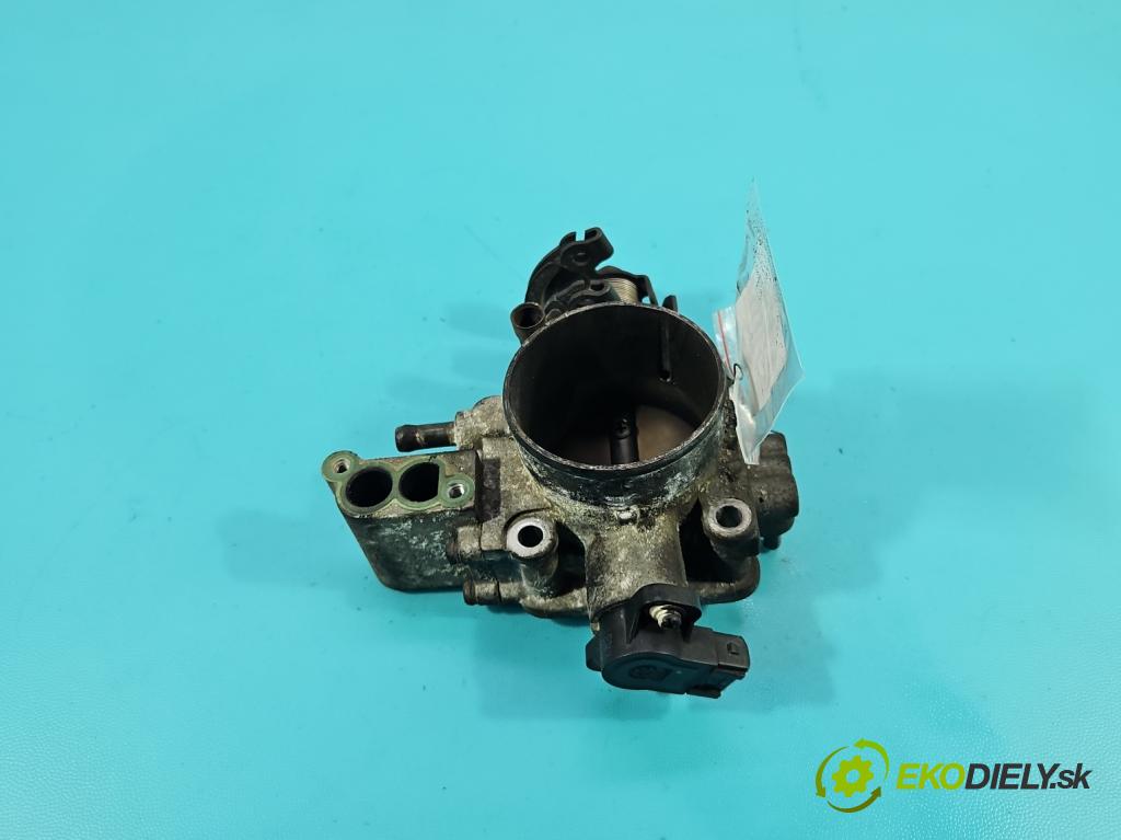 Hyundai Santa Fe 2000-2006 2.4 16V 150 HP manual 110 kW 2400 cm3 5- klapka  (Škrtiaca klapka)