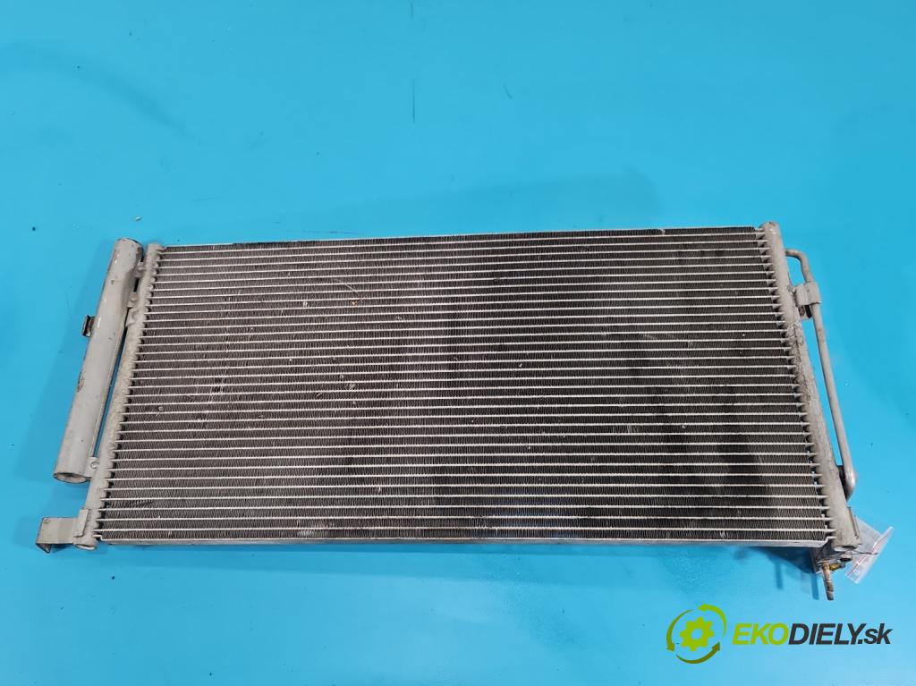 Hyundai Santa Fe 2000-2006 2.4 16V 150 hp manual 110 kW 2400 cm3 5- Chladič klíma  (Chladič klimatizace)
