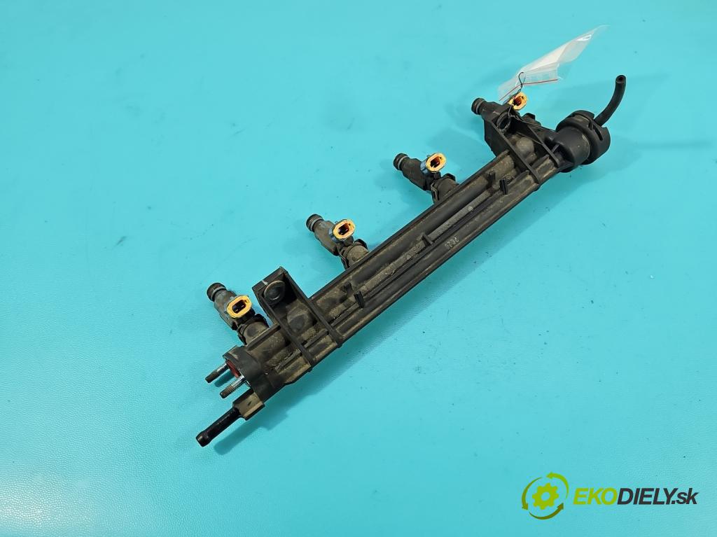 Hyundai Santa Fe 2000-2006 2.4 16V 150 HP manual 110 kW 2400 cm3 5- vstrek 35310-38010 (Vstrekovač paliva)