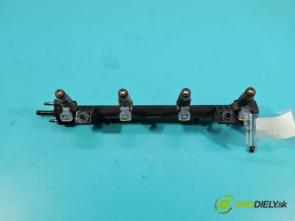 Hyundai Santa Fe 2000-2006 2.4 16V 150 HP manual 110 kW 2400 cm3 5- vstrek 35310-38010 (Vstrekovač paliva)