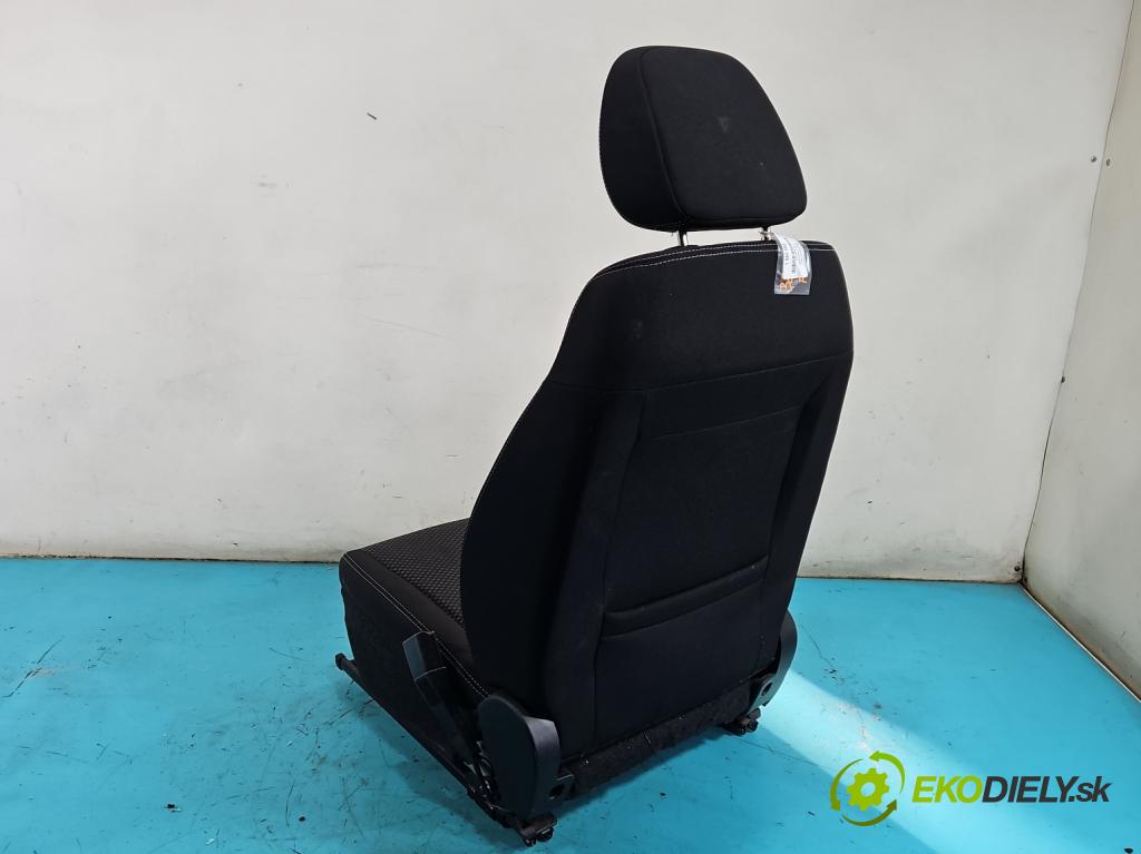 Suzuki Vitara II 2015- 1.6 16V 120 HP manual 88 kW 1586 cm3 5- Sedačka pravý (Sedadlo)