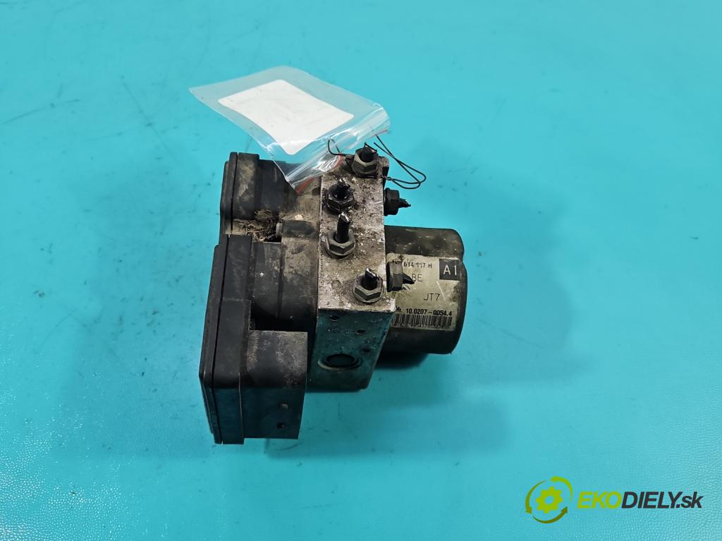 Vw Golf V 2003-2009 1.9 tdi 105 hp manual 77 kW 1896 cm3 5- čerpadlo abs 1K0614117H (Pumpa ABS)