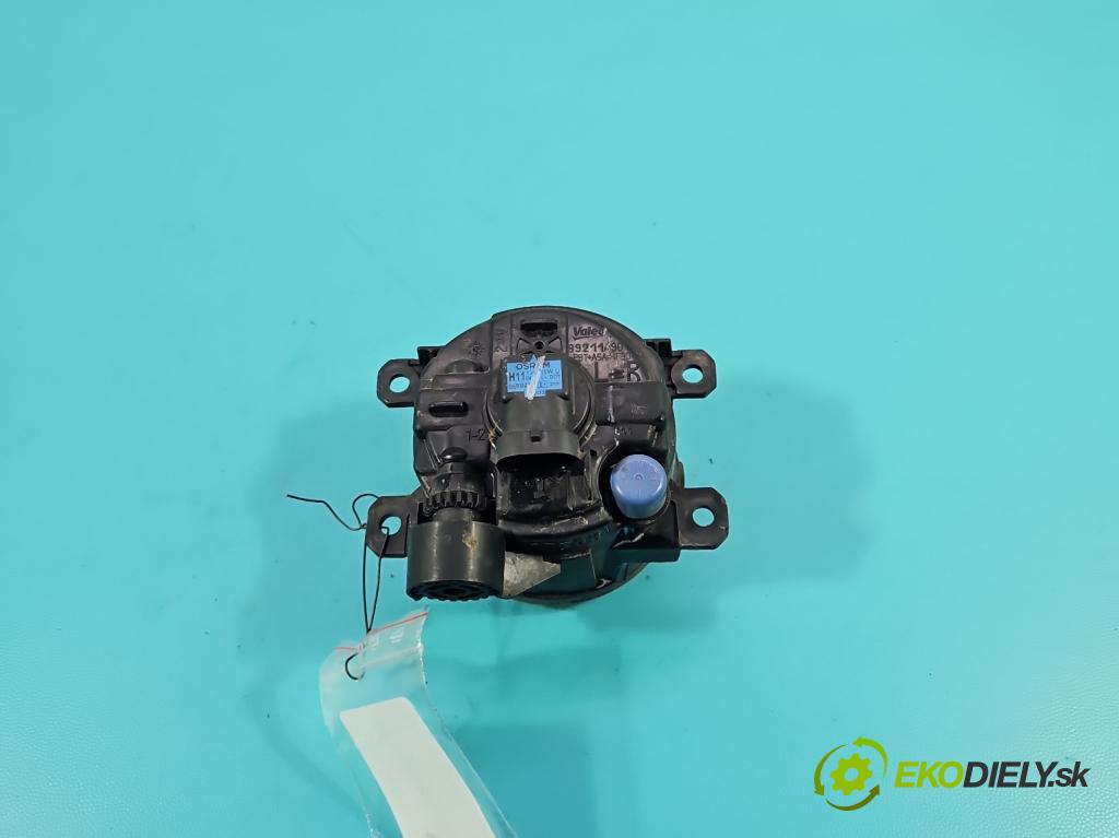 Toyota Proace City 1.5 D4D 131 HP automatic 96 kW 1499 cm3 5- Halogen pravý 89211690 (Kľučka dverí ostatné)