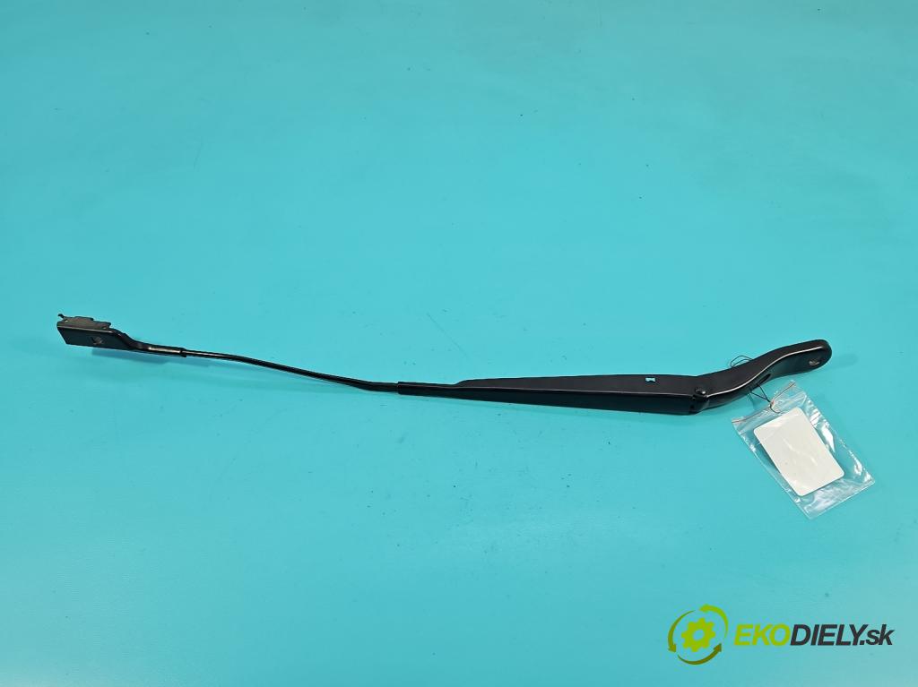 Toyota Proace City 1.5 D4D 131 hp automatic 96 kW 1499 cm3 5- rameno stěrače levé 9839408980