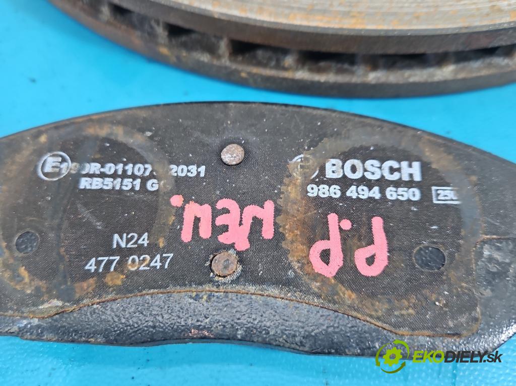 Hyundai Santa Fe 2000-2006 2.4 16V 150 HP manual 110 kW 2400 cm3 5- Štíty: brzdové predné