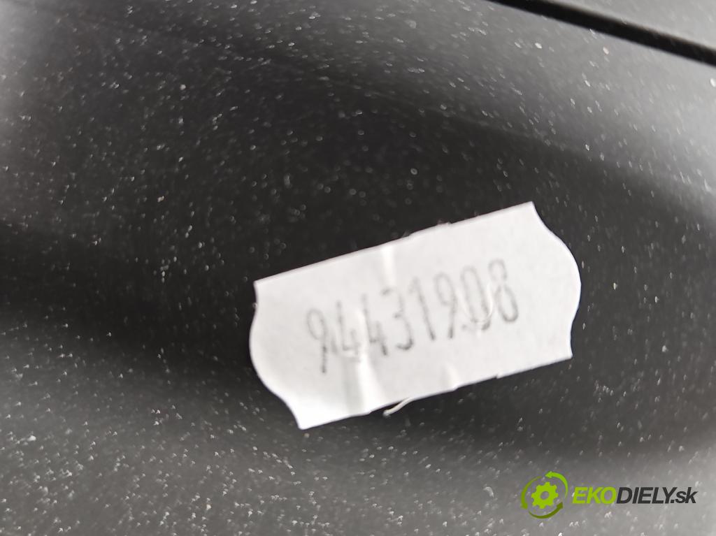 Opel Grandland 2017–2024 1.2 T 131 HP manual 96 kW 1199 cm3 5- kryt plast YP00036377