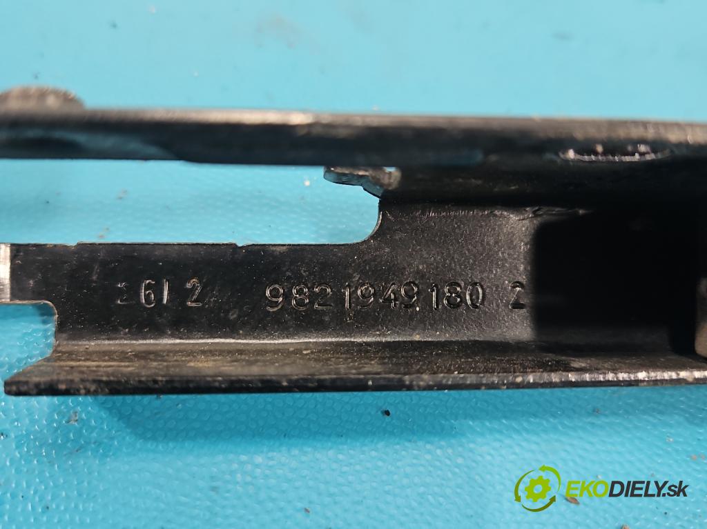 Toyota Proace City 1.5 D4D 131 hp automatic 96 kW 1499 cm3 5- Rolka dveře 9820987380