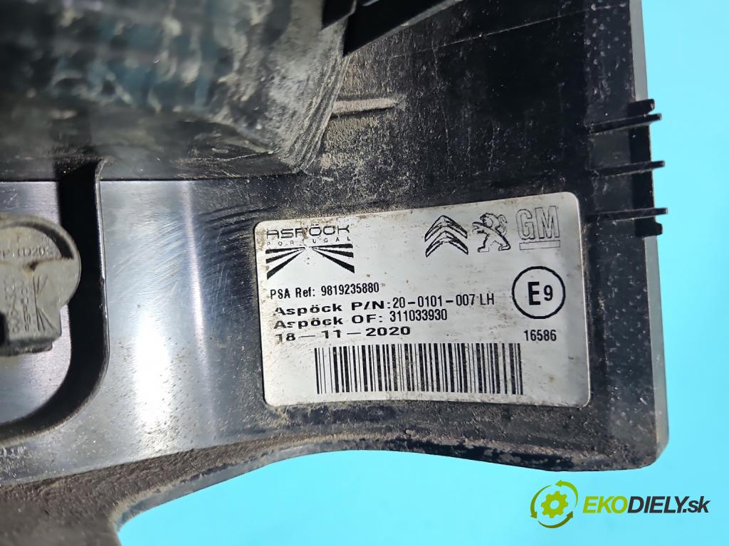 Toyota Proace City 1.5 D4D 131 HP automatic 96 kW 1499 cm3 5- svetlo / reflektor zadné ľavé 9819235880 (Kľučka dverí ostatné)