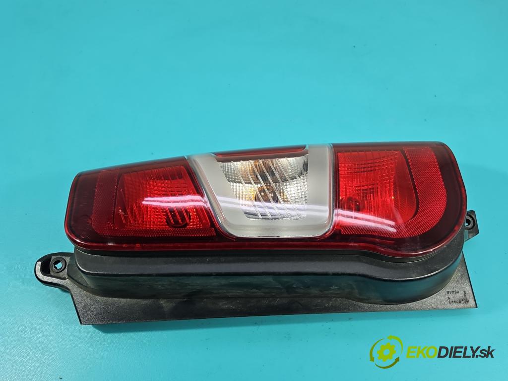 Toyota Proace City 1.5 D4D 131 HP automatic 96 kW 1499 cm3 5- svetlo / reflektor zadné pravé 9820554880 (Kľučka dverí ostatné)