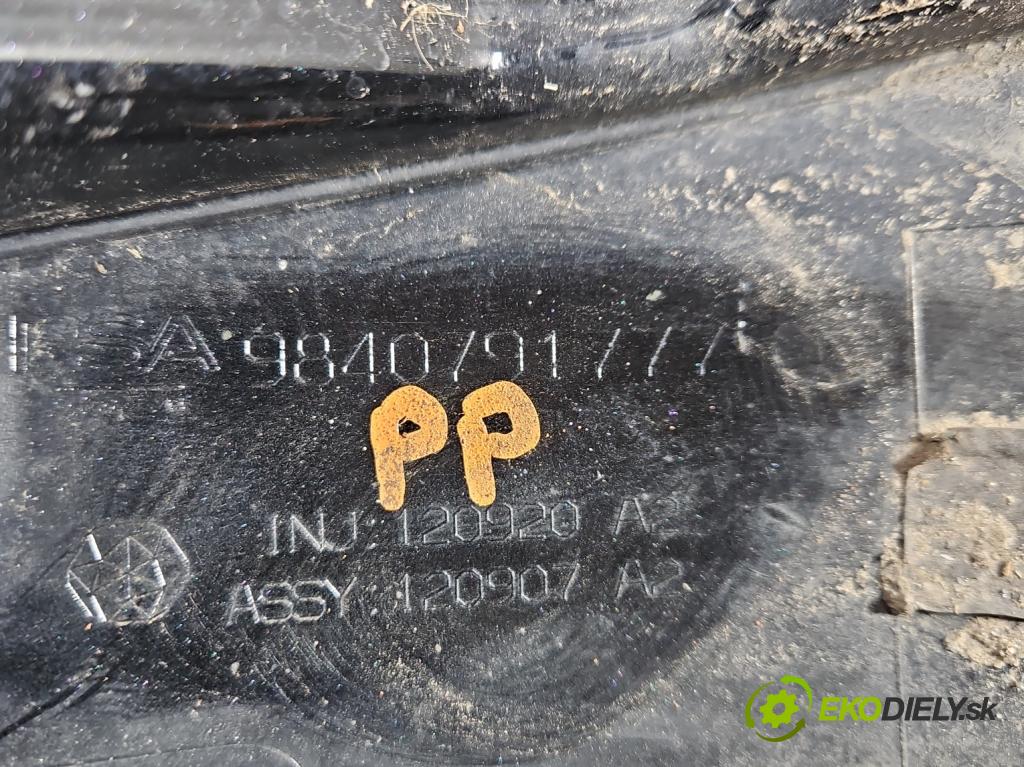 Opel Grandland 2017–2024 1.2 T 131 hp automatic 96 kW 1199 cm3 5- lišta blatník: přední pravé 9840791777