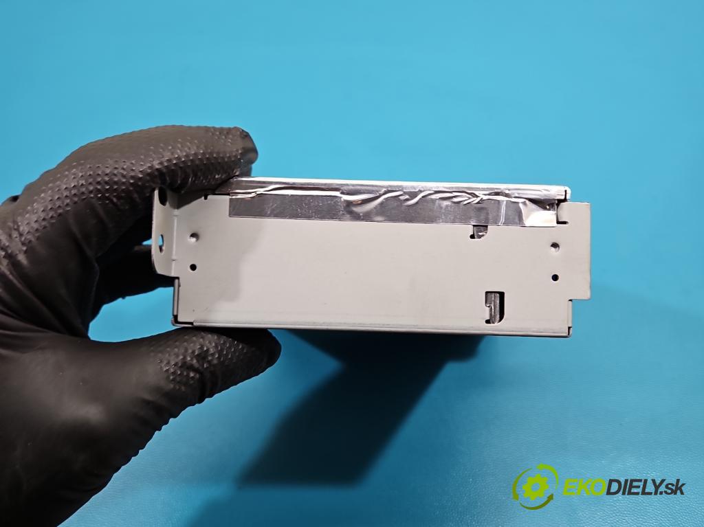 Opel Grandland 2017–2024 1.2 T 131 HP automatic 96 kW 1199 cm3 5- riadiaca jednotka ostatné 9855270480