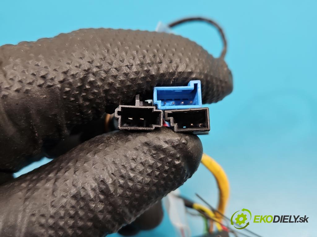 Opel Grandland 2017–2024 1.2 T 131 HP automatic 96 kW 1199 cm3 5- Zväzok: ostatné X5218C207