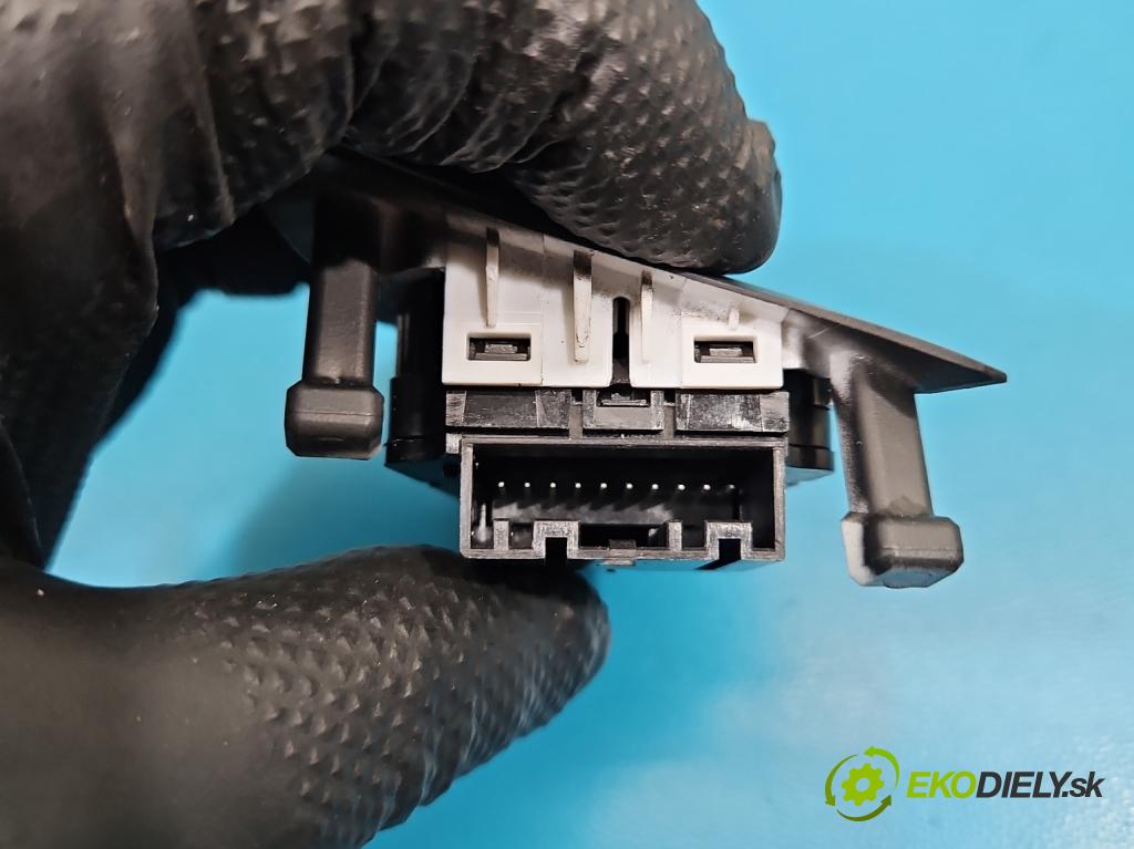 Opel Grandland 2017–2024 1.2 T 131 HP automatic 96 kW 1199 cm3 5- prepínač multifunkční: řízení: 39172794 (Prepínacie páčky pod volantom)