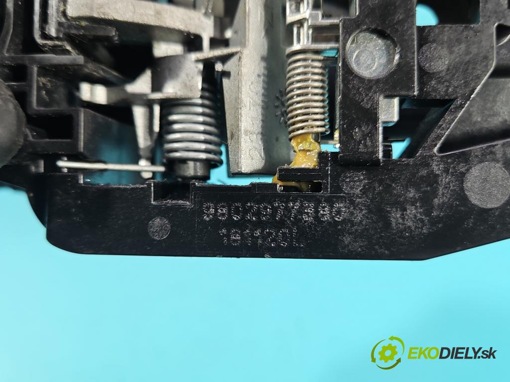 Toyota Proace City 1.5 D4D 131 HP automatic 96 kW 1499 cm3 5- rukoväť predné ľavé mimo: 9802977380 (Kľučka dverí vonkajšia predná ľavá)