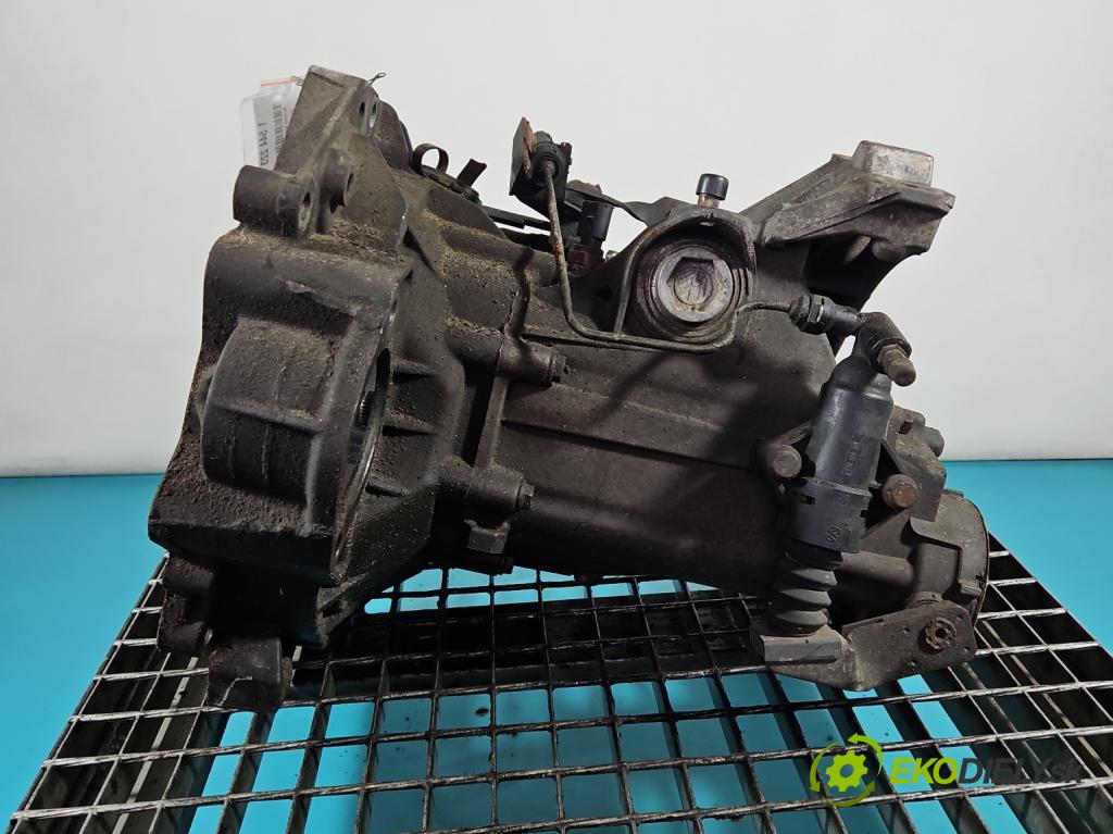 Vw Golf IV 1997-2003 1.4 16V 75 HP manual 55 kW 1390 cm3 5- prevodovka stupeň,rýchlosť manual DUW