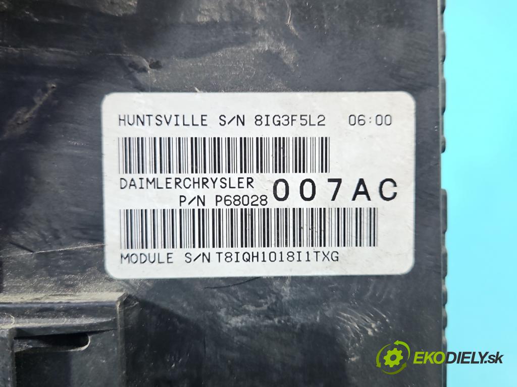 Dodge Caliber 1.8 16V 150 hp manual 110 kW 1799 cm3 5- skříňka pojistková P68028007AC (Pojistková skříňka)