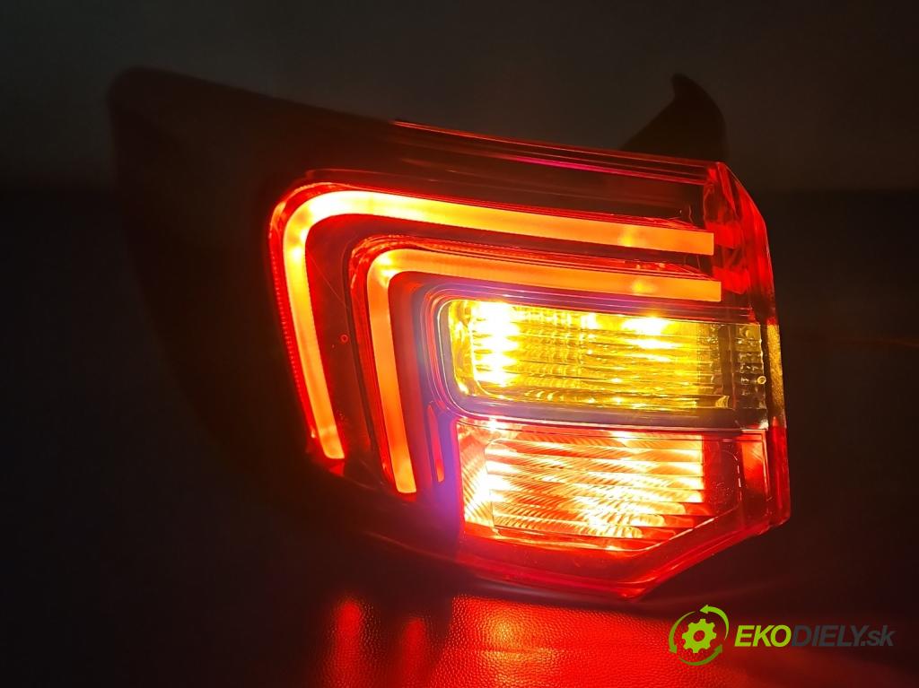 Opel Grandland 2017–2024 1.2 T 131 HP automatic 96 kW 1199 cm3 5- svetlo / reflektor zadné ľavé 9846766880 (Kľučka dverí ostatné)