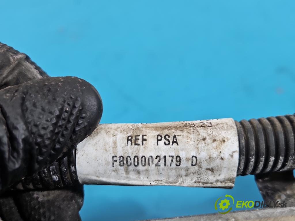 Toyota Proace City 1.5 D4D 131 HP automatic 96 kW 1499 cm3 5- Ozubené kolo: volant F800002179D