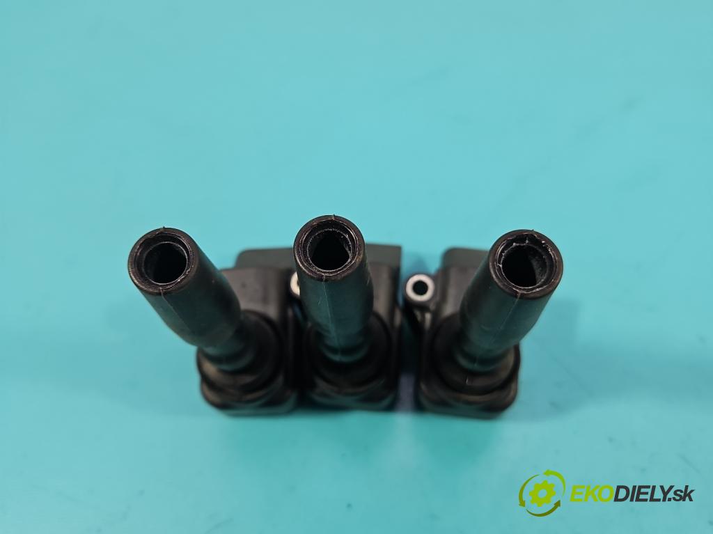 Skoda Kamiq 1.0 TSI 110 HP automatic 81 kW 999 cm3 5- cievka zapaľovacia 04E905110P (Zapaľovacia cievka)