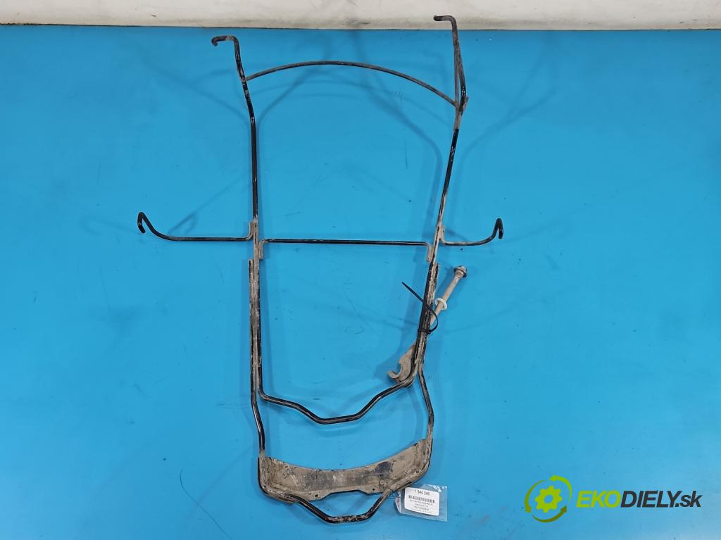 Toyota Proace City 1.5 D4D 131 HP automatic 96 kW 1499 cm3 5- Upevnenie: kolesa ozubeného